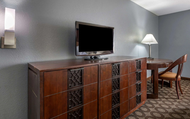 photo 5 of Suburban Extended Stay Hotel