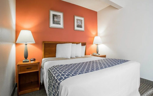 photo 3 of Suburban Extended Stay Hotel