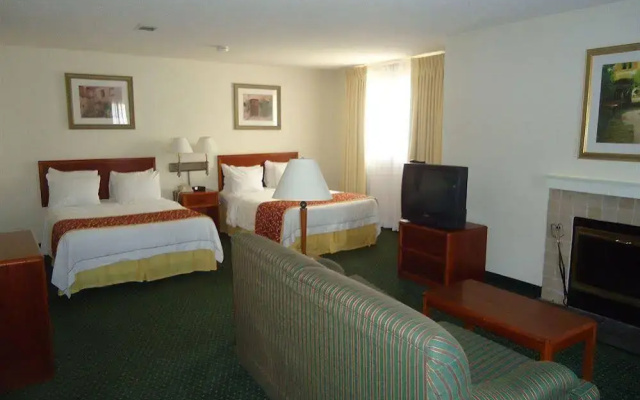 photo 4 of Suburban Extended Stay Hotel