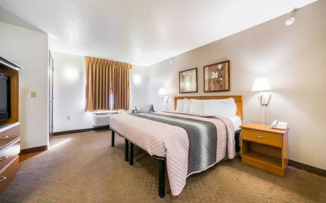 photo 2 of Home Towne Suites O'Fallon