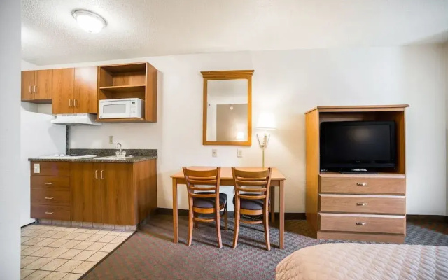 photo 4 of Home Towne Suites O'Fallon