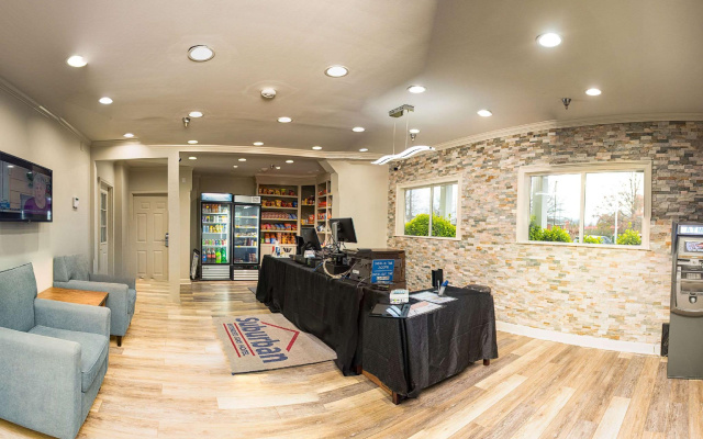photo 2 of Suburban Extended Stay Hotel Charlotte-Ballantyne