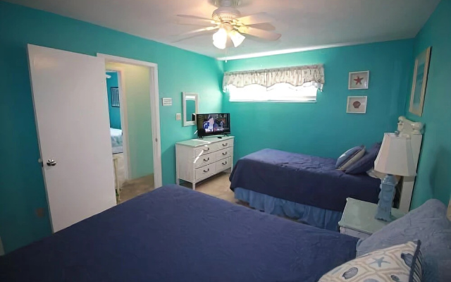 photo 5 of Sugar Beach 346 by RedAwning