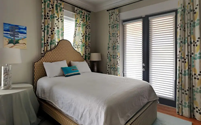 photo 2 of Sugar Beach Cottage