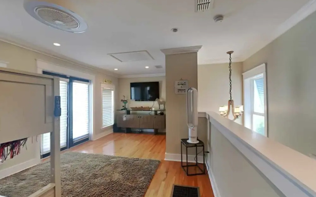 photo 5 of Sugar Beach Cottage