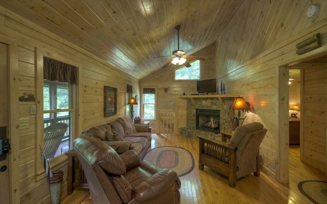 photo 2 of Sugar Creek Retreat