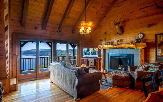 photo 2 of Sugar Ridge Resort