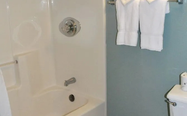 photo 5 of Sugar Sands Inn & Suites Panama City Beach