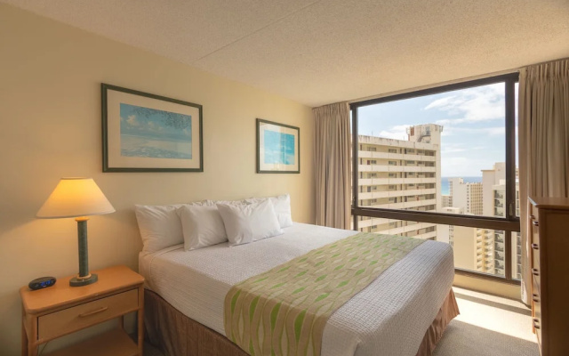 photo 3 of Waikiki Sunset Suite 2404
