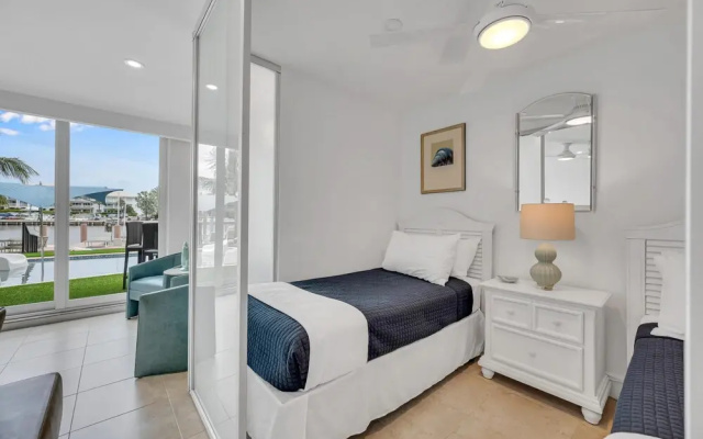 photo 5 of Suite by Beach Waterfront Lago Key Three, Fort Lauderdale