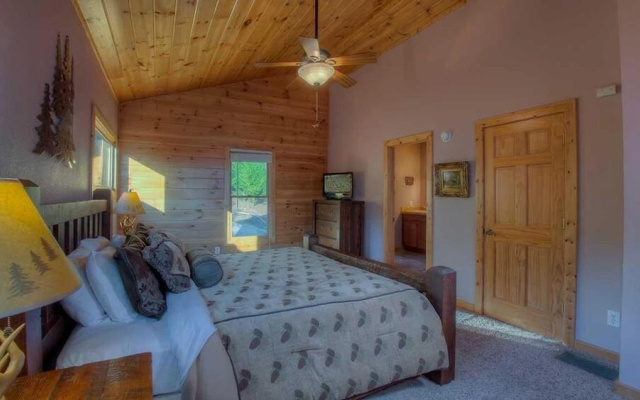 photo 4 of Suite Dreams by Escape to Blue Ridge