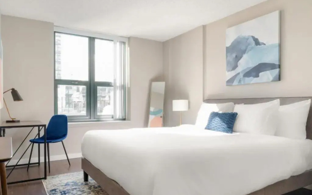 photo 5 of Suite Home Chicago At Coast