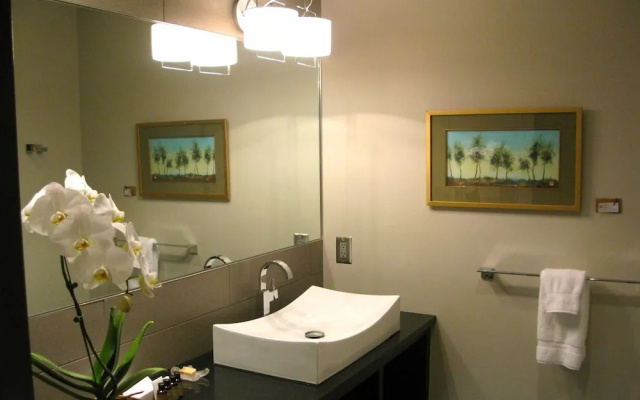 photo 4 of Suites at 118 - Bloomington