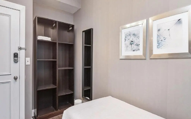 photo 5 of Suites At 143 Arlington Street