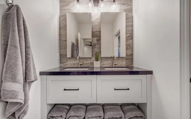 photo 4 of LaFave: Luxury Rentals at Zion