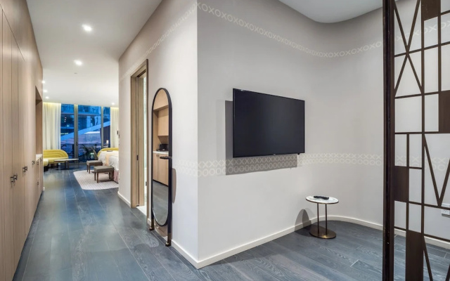 photo 2 of Suites at SLS LUX Brickell managed by CE