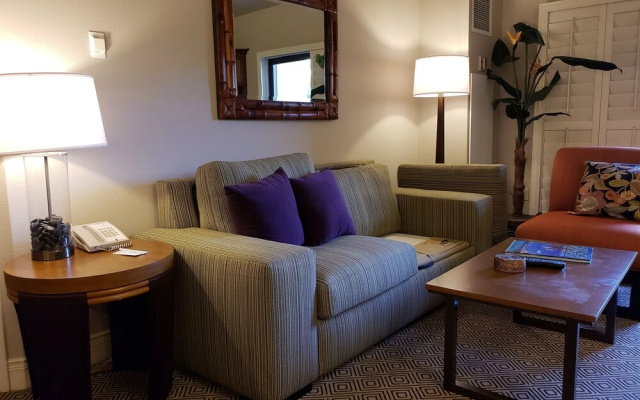 photo 4 of Suites at the Tahiti Village