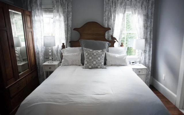 photo 3 of Suites on Cannon