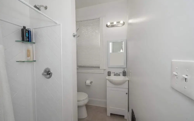 photo 4 of Suites on Main 2