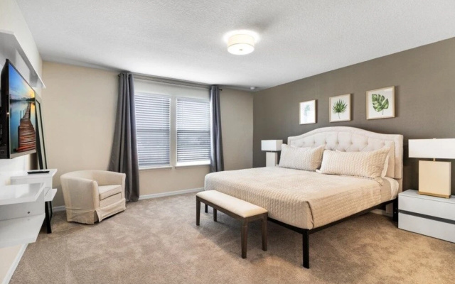 photo 3 of summer Deal! 5 Bdrm Solterra Home! 5 Bedroom Villa by RedAwning