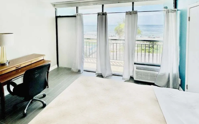 photo 3 of Summerwind Oceanfront Hotel