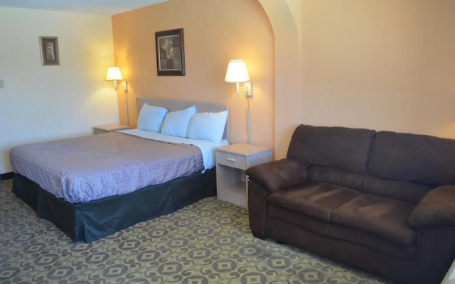 photo 3 of Summit Inn Hotel  Suites