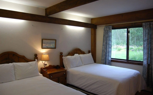 photo 4 of Summit Lodge