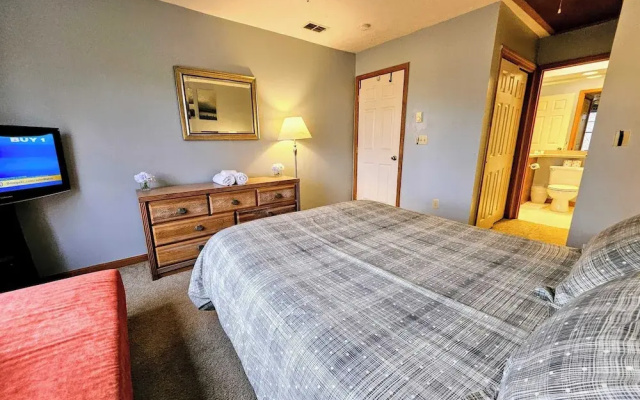 photo 5 of Summit Serenity by Avantstay Central Location w/ Mountain Views & Deck