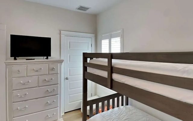 photo 4 of Sun Kissed Memories by Southern Vacation Rentals