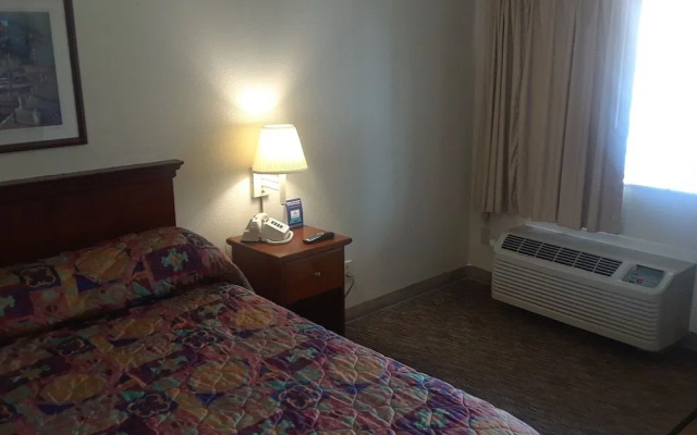 photo 3 of Extended Stay InTown Suites Houston TX - Greenspoint