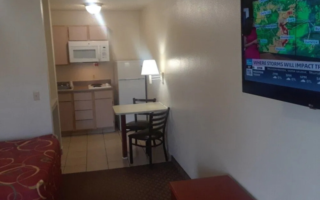 photo 5 of Extended Stay InTown Suites Houston TX - Greenspoint