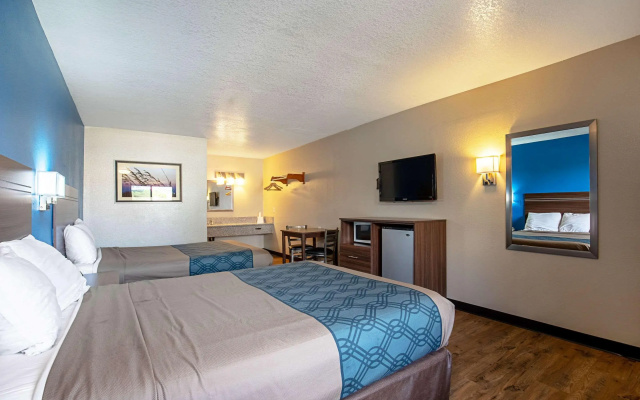 photo 3 of Rodeway Inn St George North - Near Pioneer Park