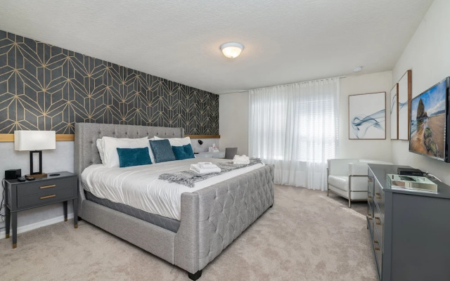 photo 3 of Sun Traveler @ Solterra By Shine Villas #113 5 Bedroom Townhouse