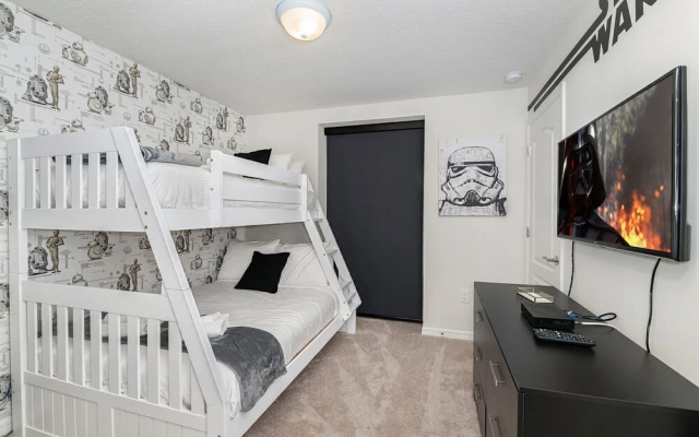 photo 4 of Sun Traveler @ Solterra By Shine Villas #113 5 Bedroom Townhouse
