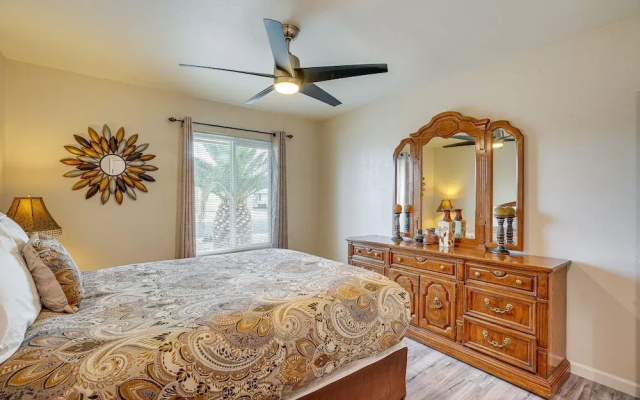 photo 5 of Screened Porch & Gas Grill: Sun Valley Home!