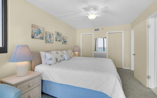 photo 4 of Sunbird 508e