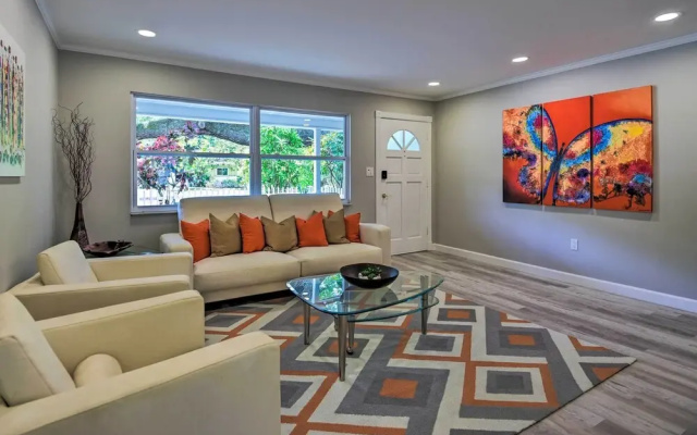 photo 5 of Sunny Sarasota Home w/ Yard < 2 Mi to Downtown!