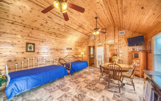 photo 4 of Sunflower Rr9122sf 1 Bedroom Home by RedAwning