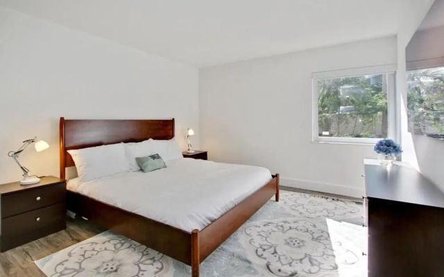 photo 3 of Sunny 1BR in Coconut Grove by Sonder