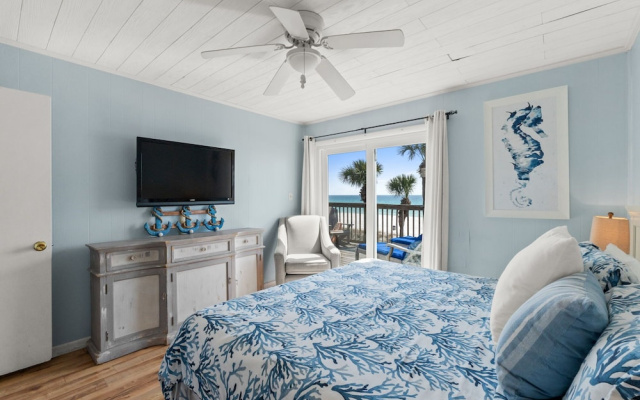photo 2 of Sunny Beach by Book That Condo