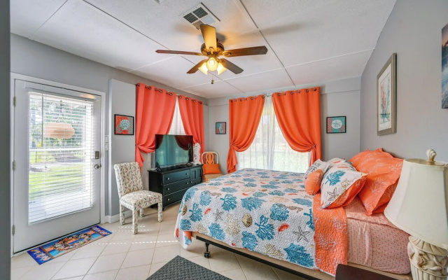 photo 2 of Sunny Bonita Springs Apt w/ Pool, Hot Tub + Lanai