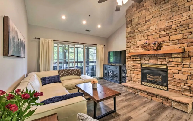 photo 5 of Sunny Clayton Condo on Kingwood Golf Course!
