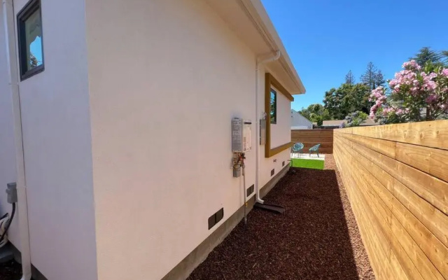 photo 3 of Sunny Guesthouse near Stanford w/Private Patio