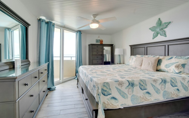 photo 5 of Private Beach Access & Gulf Views: Hudson Condo!