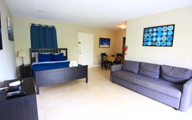 photo 4 of Sunny Isles Apartments by MiaRentals