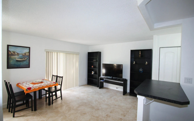 photo 4 of Sunny Isles Apartments by MiaRentals