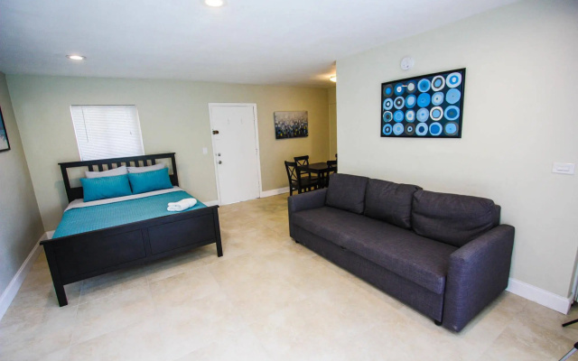 photo 4 of Sunny Isles Apartments by MiaRentals