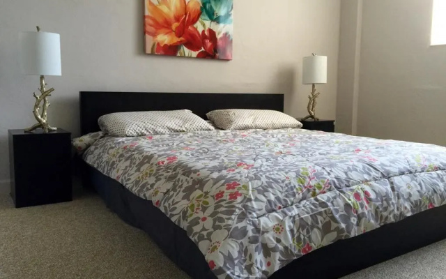 photo 2 of Sunny Isles Suites