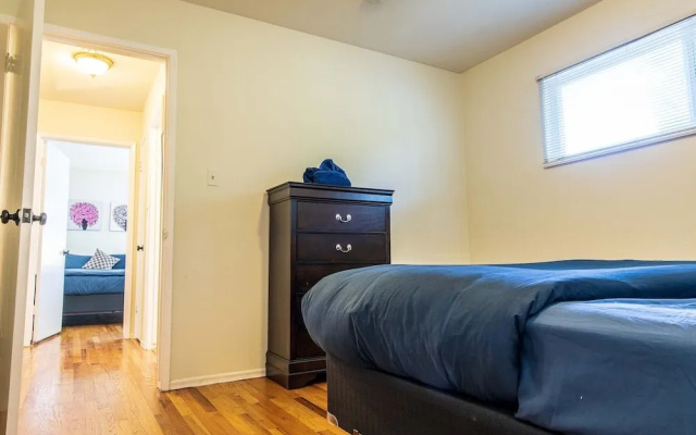 photo 2 of Sunny Palo Alto Two Bed