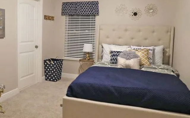 photo 5 of Sunny Solterra Oak